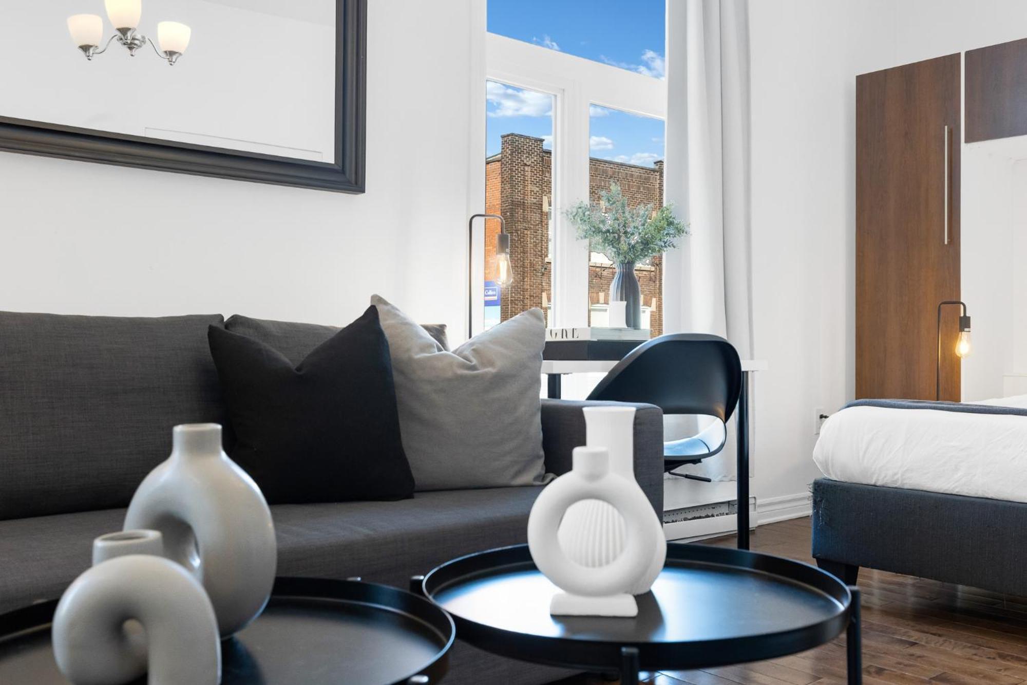 Liv Mtl Mtl Aparthotel Μόντρεαλ Εξωτερικό φωτογραφία